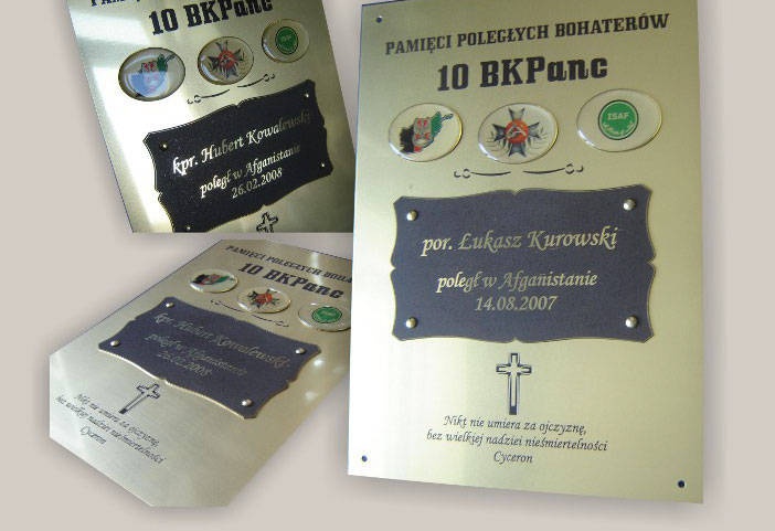 tablice pami�tkowe, litery metalowe, medaliony, statuetki,  klamry, odznaki